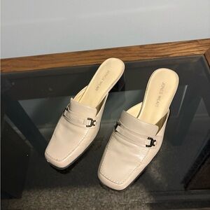 Jones Wear Women's Beige Mules with Buckle
